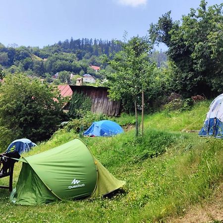 Stanovanie Pod Starym Zamkom - Camping บันสกา ชีอาว์นีซา ภายนอก รูปภาพ